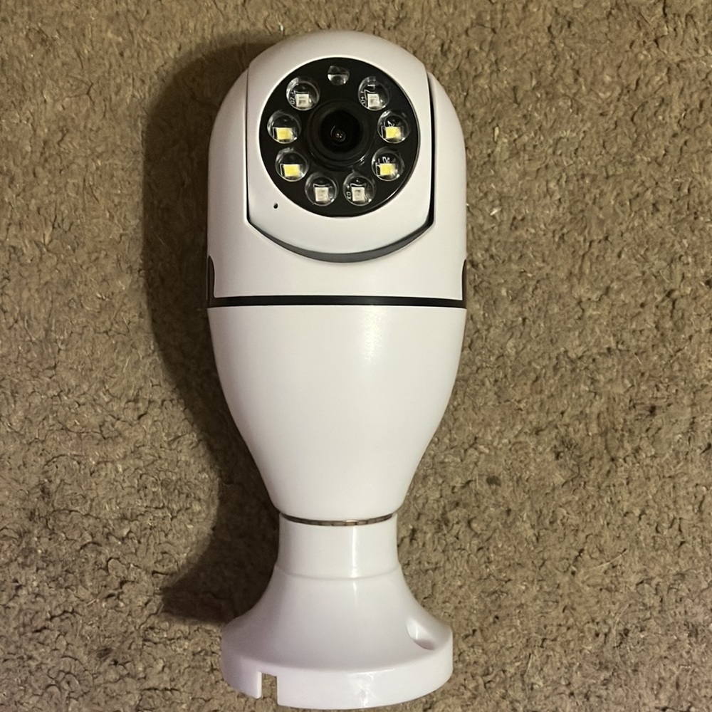 NEW Indoor Light Bulb WiFI Security Camera, Two Way Audio & Motion Detection